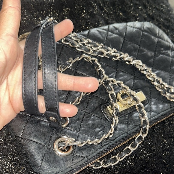 DKNY Quilted Leather Chain Strap Bag - Picture 6 of 8